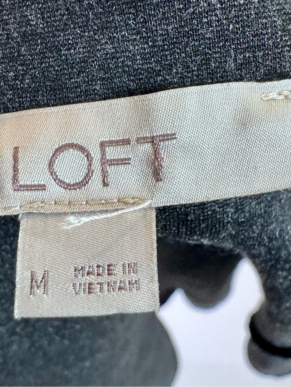 Y2K LOFT‎ Charcoal Gray Ponte Knit A-Line Skater Skirt Size Medium - Picture 4 of 4